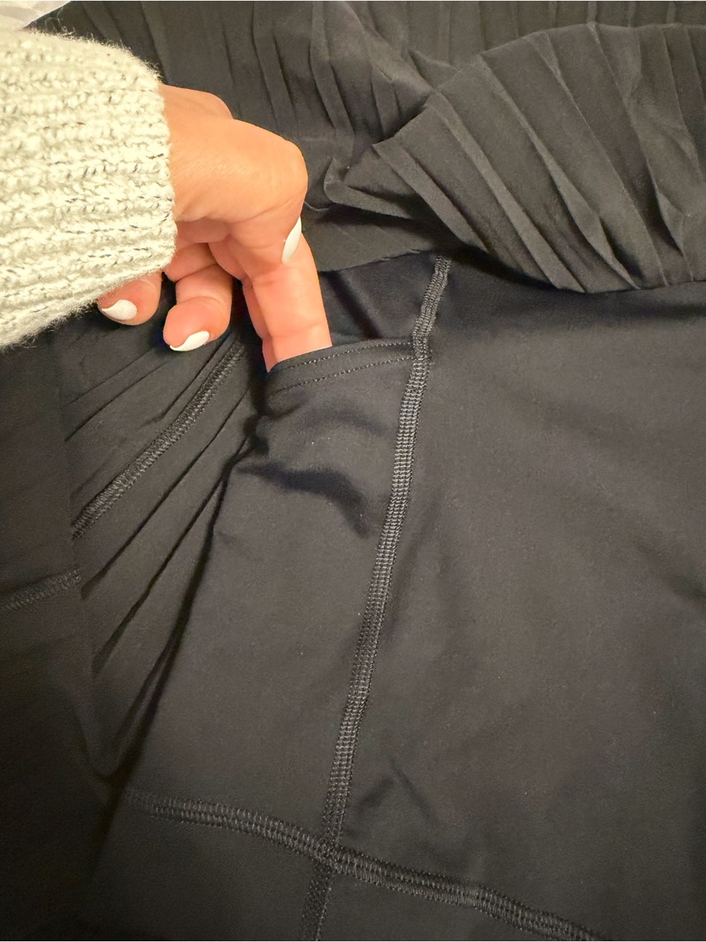 Lululemon Varsity High-Rise Pleated Tennis Skirt - Picture 6 of 7